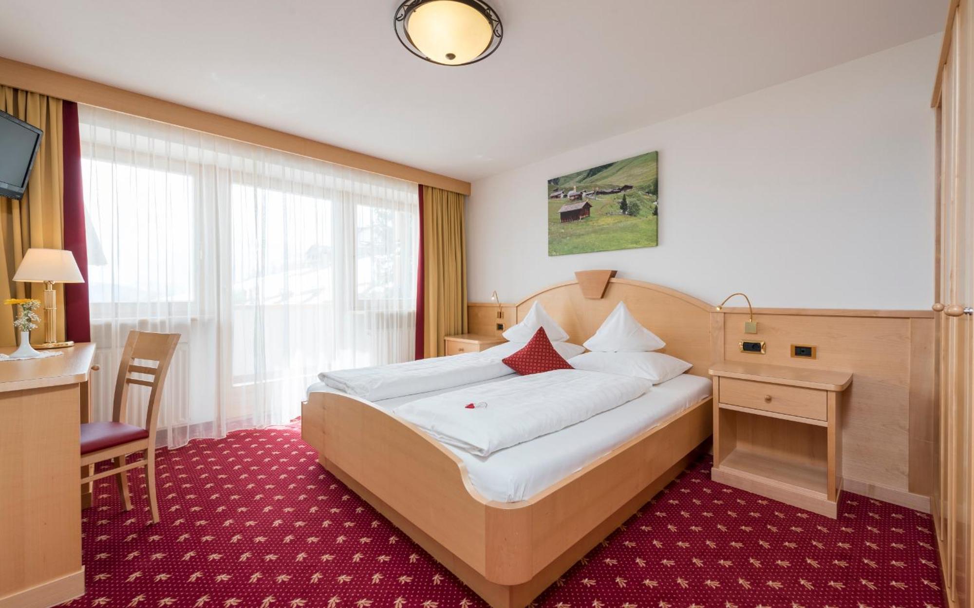 Hotel Schoenblick Maranza Ruang foto