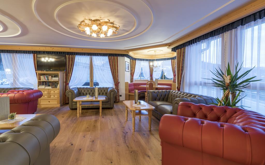 Hotel Schoenblick Maranza Bagian luar foto