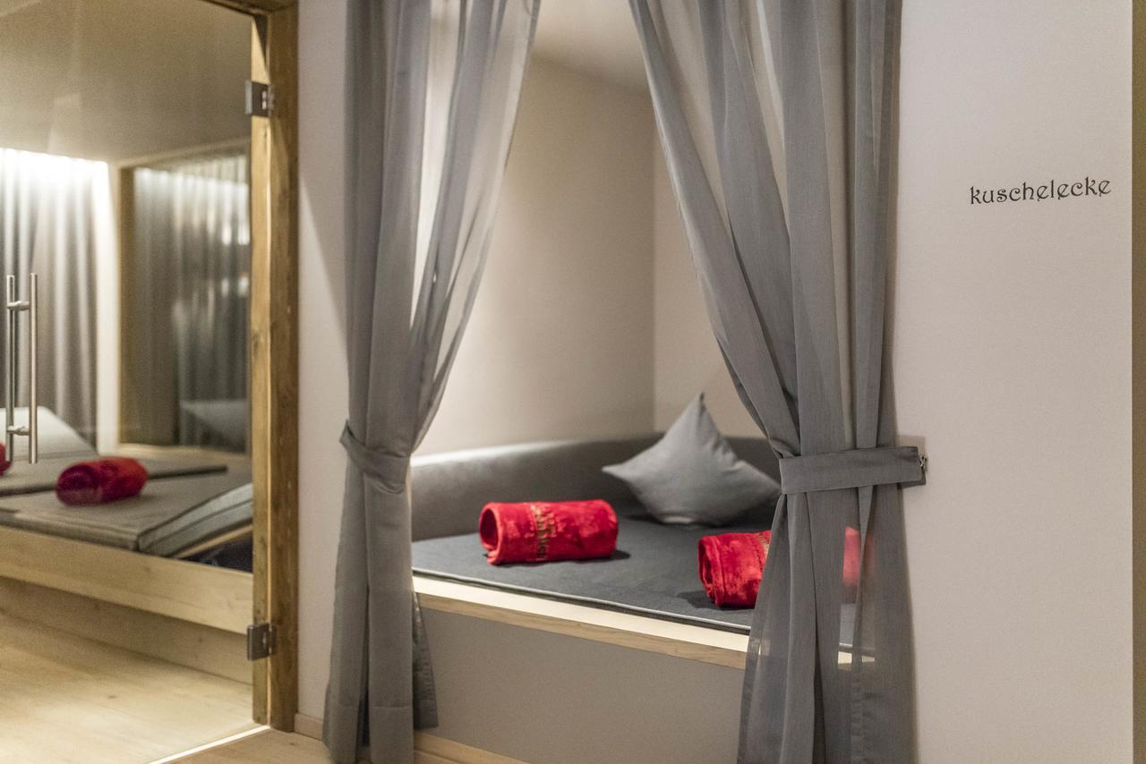 Hotel Schoenblick Maranza Bagian luar foto